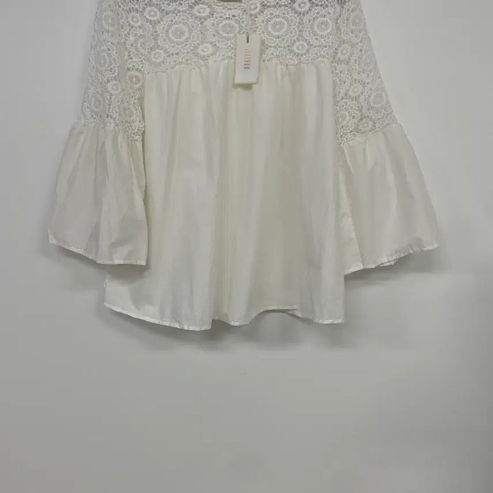[BUNJANG] melbon White Blouse / [새상품] melbon 화이트 블라우스