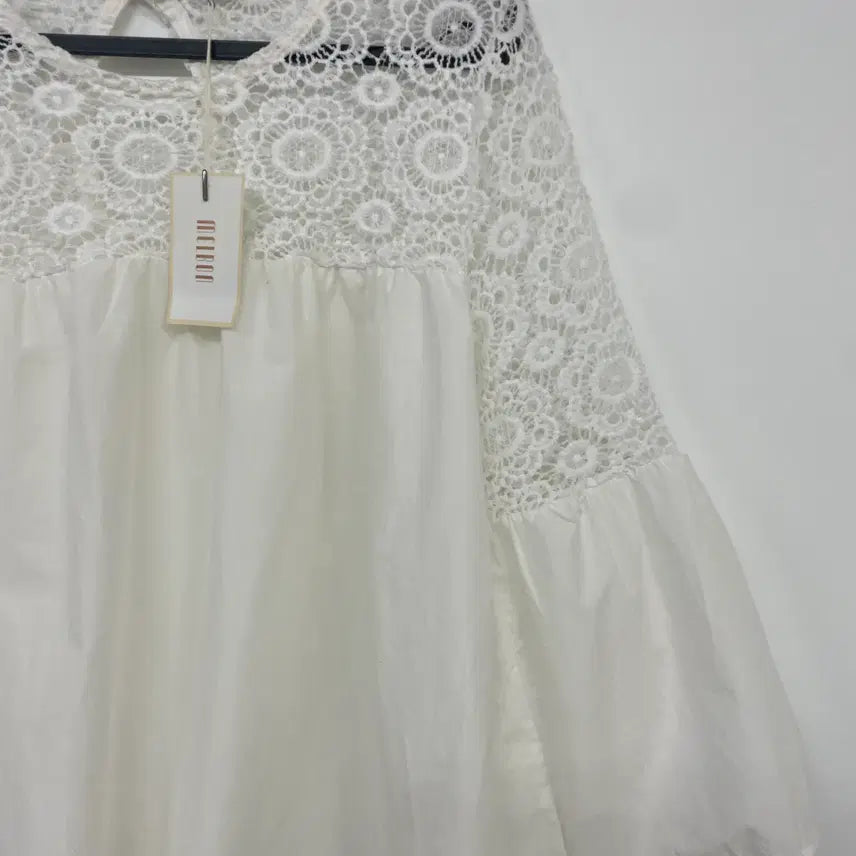 [BUNJANG] melbon White Blouse / [새상품] melbon 화이트 블라우스