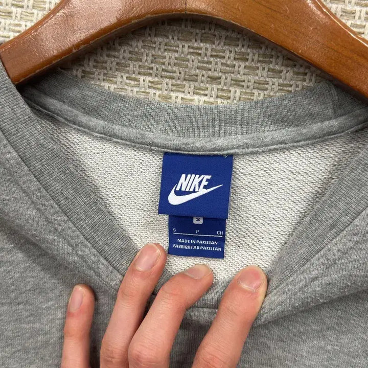 [SOLD OUT] 나이키 맨투맨 S M16317