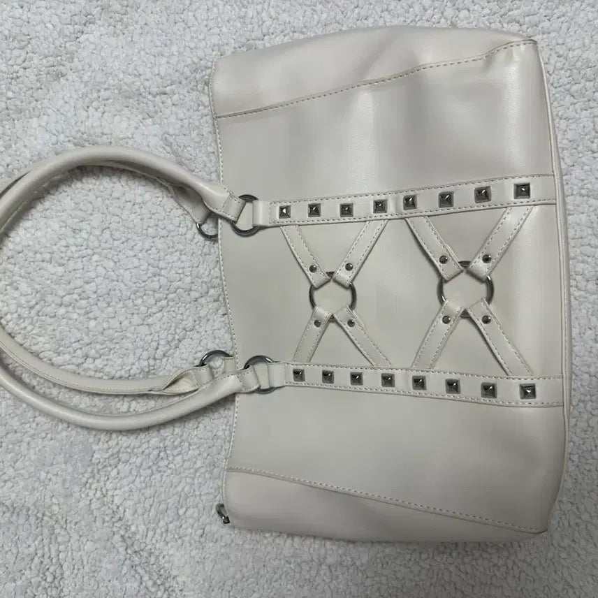 [BUNJANG] Zakamart A4 Ita Bag Ivory / 자카마트 a4 이타백 아이보리
