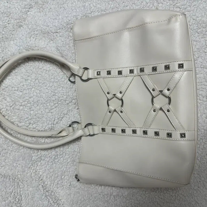 [BUNJANG] Zakamart A4 Ita Bag Ivory / 자카마트 a4 이타백 아이보리