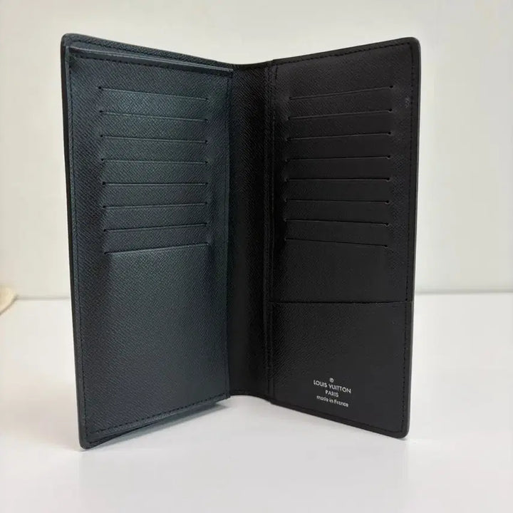 [BUNJANG] Louis Vuitton Taiga Long Wallet / (풀구성) 루이비통 타이가 장지갑.