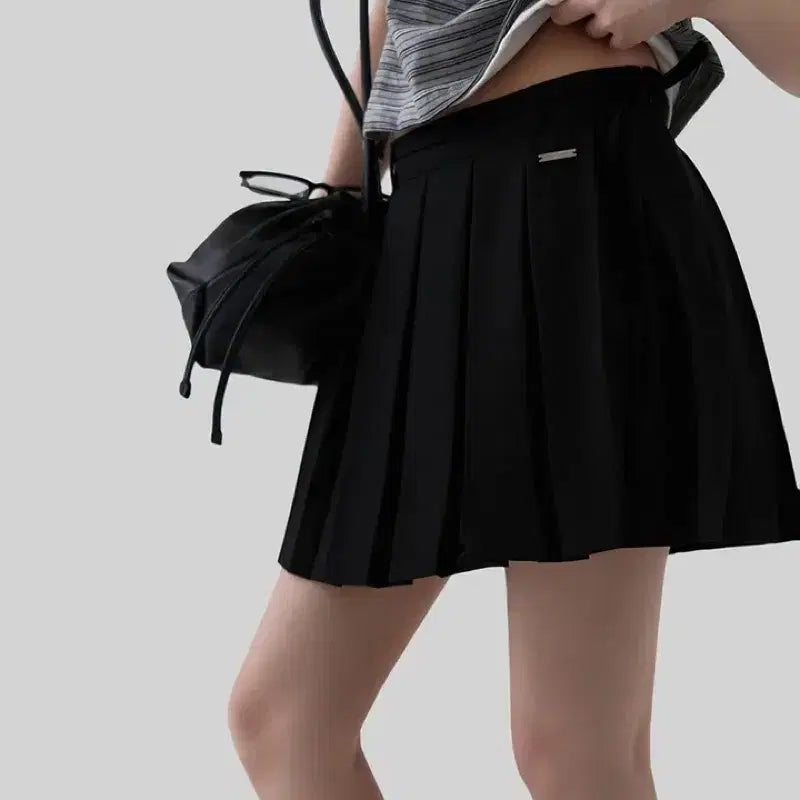 [BUNJANG] Autumn Pleated Mini Skirt / 새상품 / 어텀 스트랩플리츠스커트