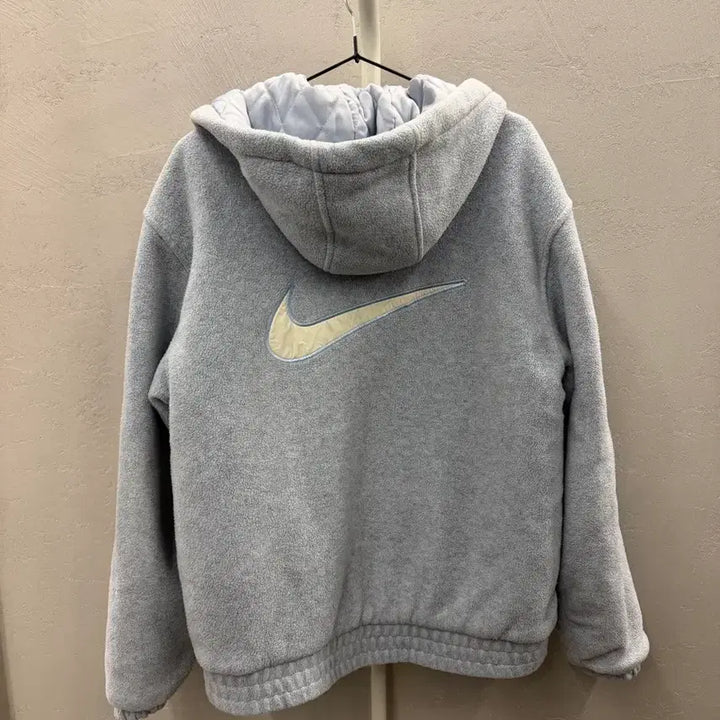 [BUNJANG] Nike 00s Big Swoosh Sky Blue Fleece Jumper 100 / 나이키 00s 빅스우시 스카이블루 플리스 점퍼 100