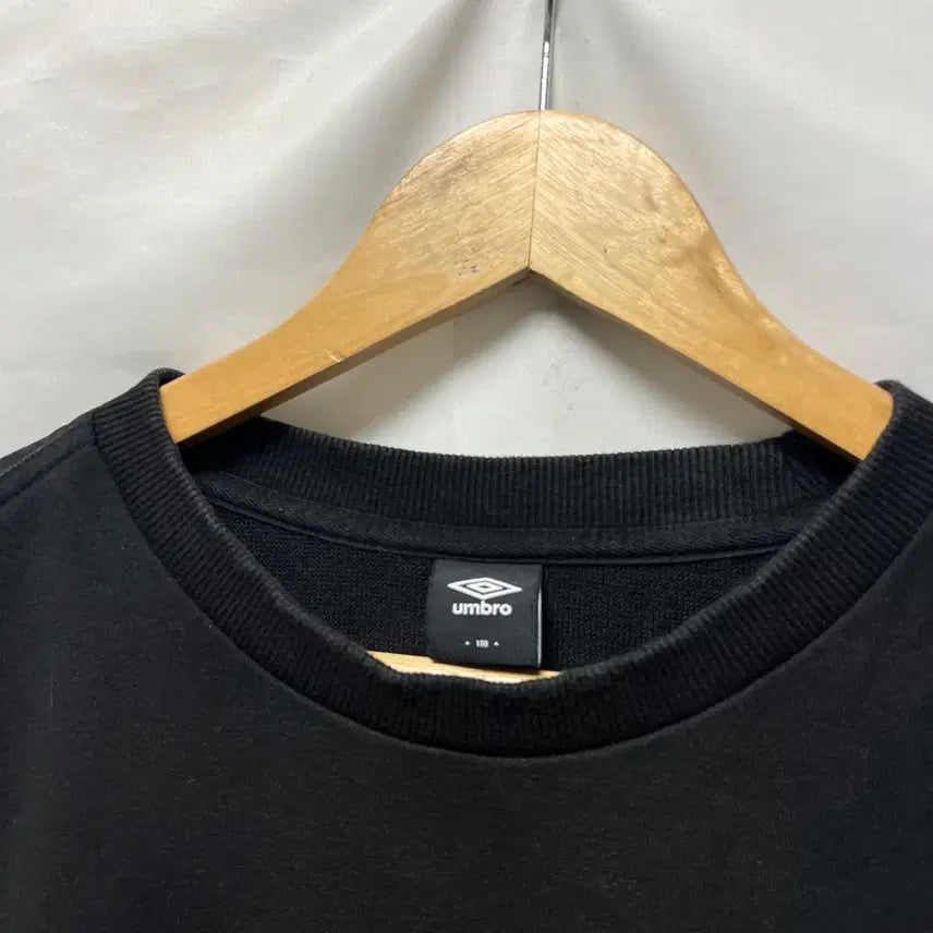 [SOLD OUT] [정품/2XL] 엄브로 우븐 블랙그레이 맨투맨 웜업