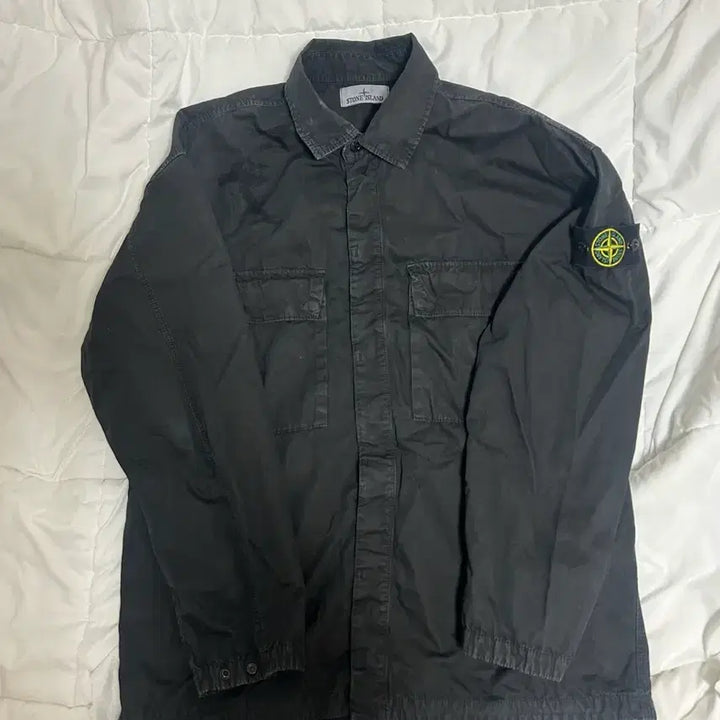 [SOLD OUT] 스톤아일랜드 올드 트리트먼트 오버셔츠 블랙 L