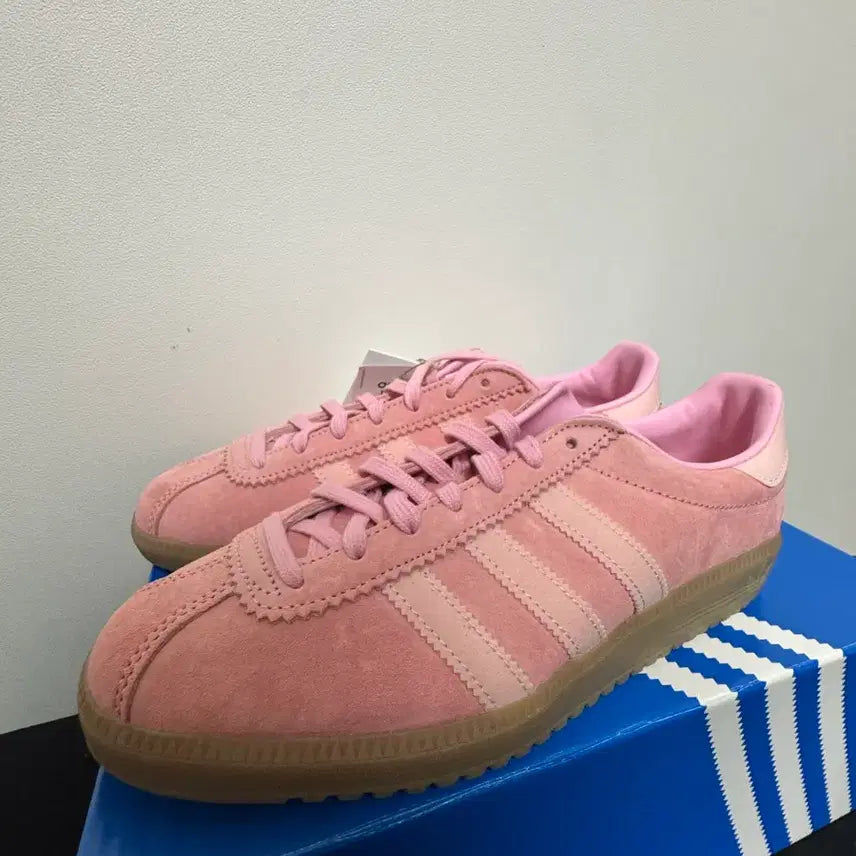 [BUNJANG] Adidas Bermuda Glow Pink Sneakers / 아디다스 버뮤다 글로우 핑크