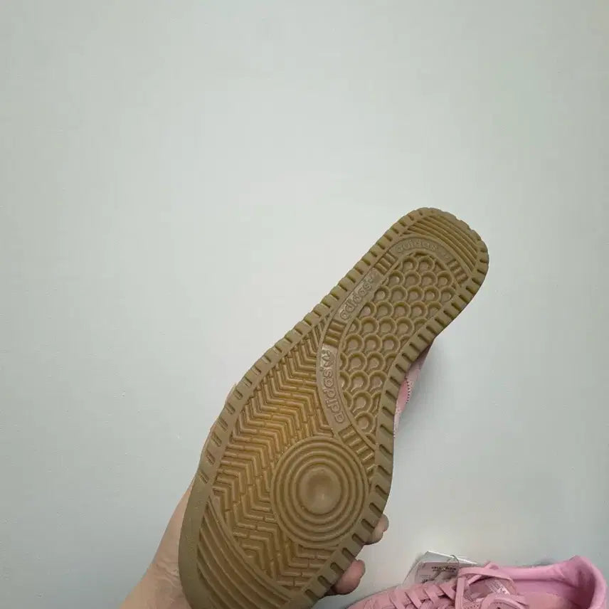 [BUNJANG] Adidas Bermuda Glow Pink Sneakers / 아디다스 버뮤다 글로우 핑크