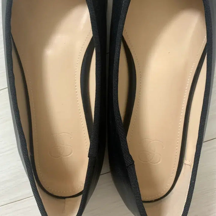 [BUNJANG] Sie Bella Flat Shoes Black 225 / 시에 벨라플랫 블랙 225 한번 착용,