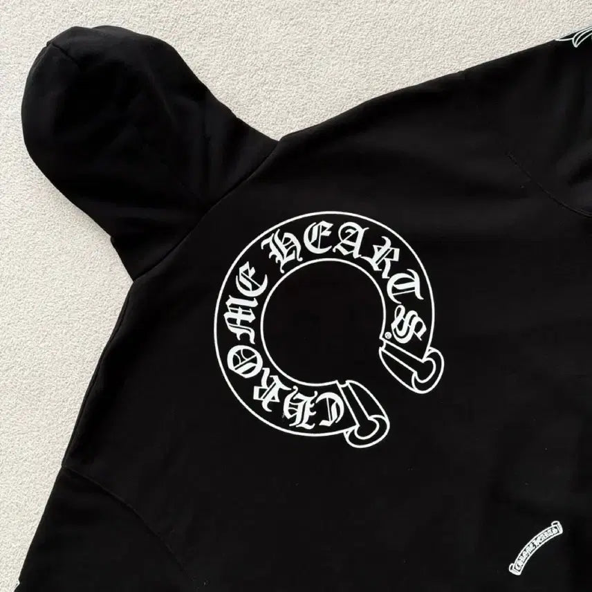 [SOLD OUT] 크롬하츠 블랙 후드집업