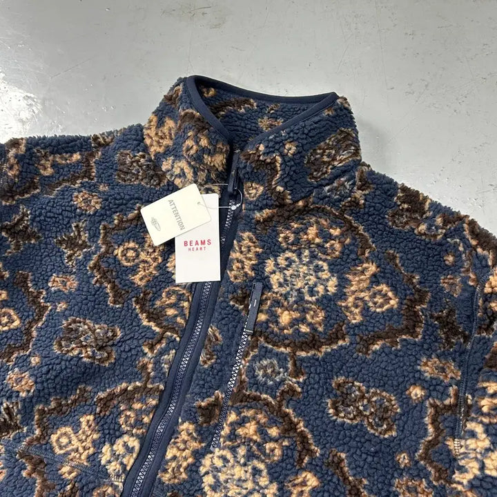 [SOLD OUT] 새상품) 빔즈하트 다마스크 플리스 자켓