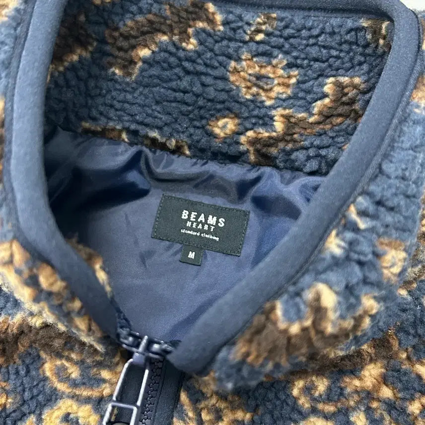 [SOLD OUT] 새상품) 빔즈하트 다마스크 플리스 자켓