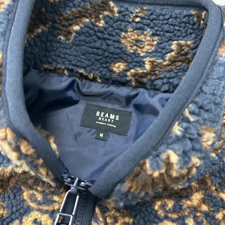 [SOLD OUT] 새상품) 빔즈하트 다마스크 플리스 자켓