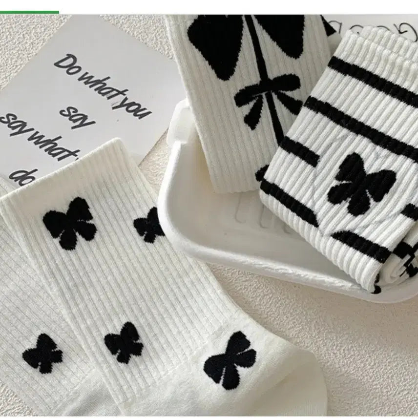 [BUNJANG] 8-Piece Mid-Calf Socks Set / 원단 탄탄소재 중목양말 8켤레세트(무료배송)