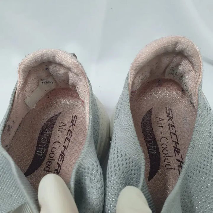 [BUNJANG] Skechers Arch Fit Gray Slip-On Sneakers / 빈티지하서 240 스케쳐스 아치 핏 그레이 슬립온 스니커즈