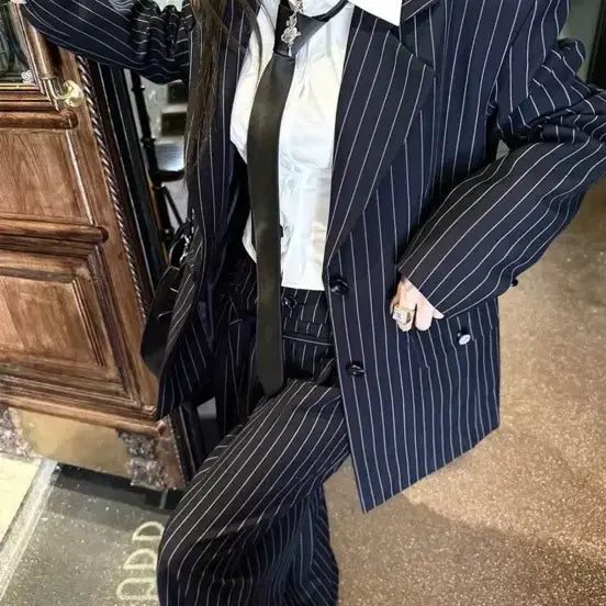 [BUNJANG] Striped Wide-Fit Women&
