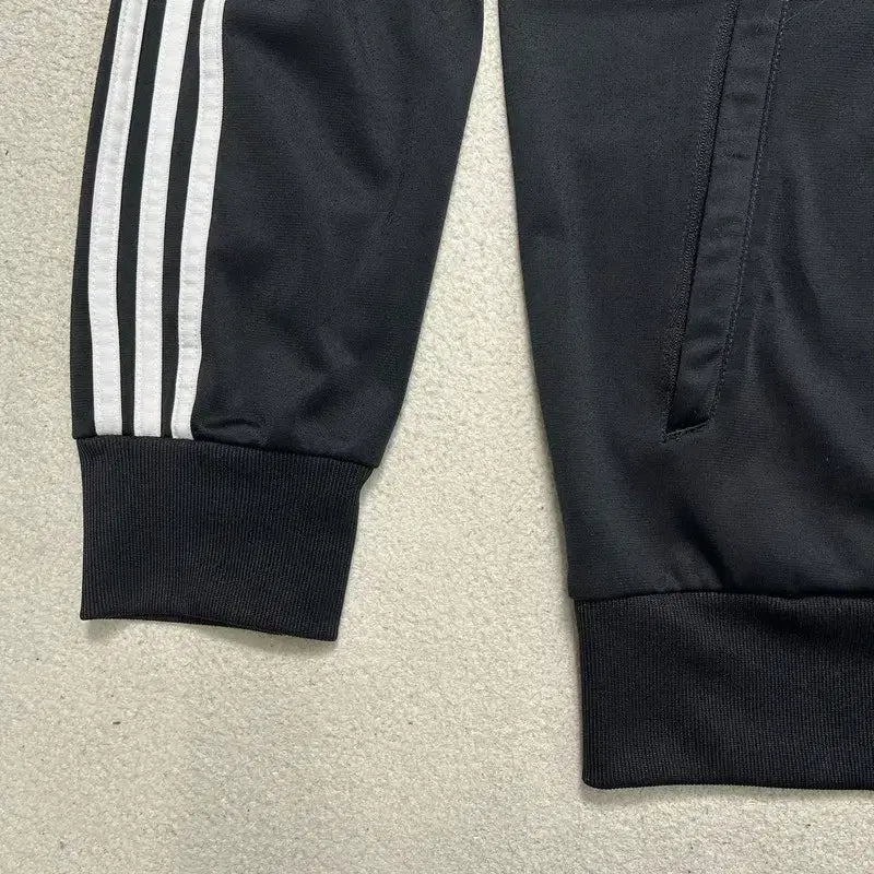 [BUNJANG] Adidas Classic Black Track Top Jacket (Size 100) / 아디다스 클래식 블랙 트랙탑 져지 100