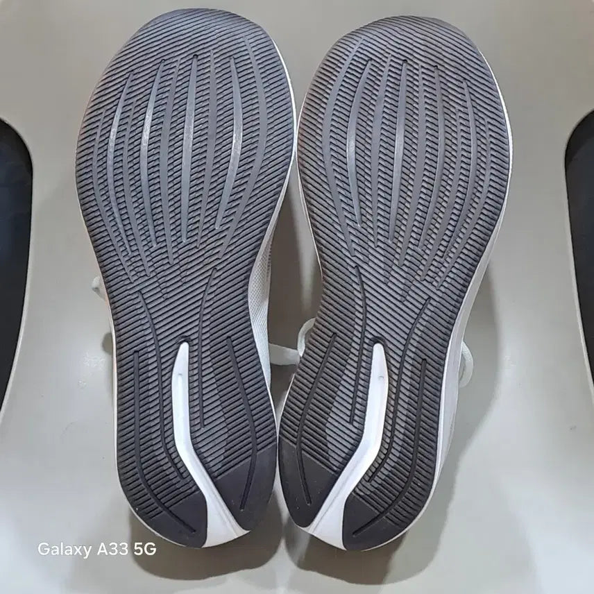 [BUNJANG] Adidas Duramo RC Running Shoes / 아디다스 듀라모 RC  285mm