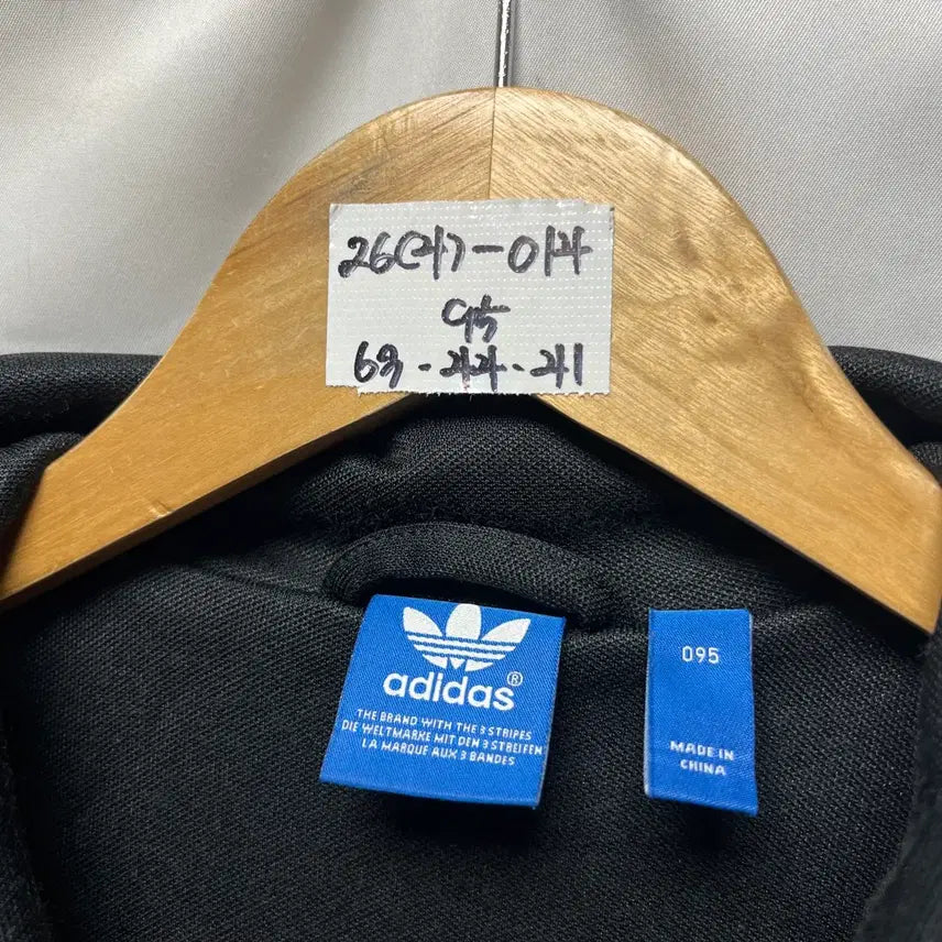 [SOLD OUT] [정품/95] 아디다스 유로파 블랙 여성용 트랙탑/져지