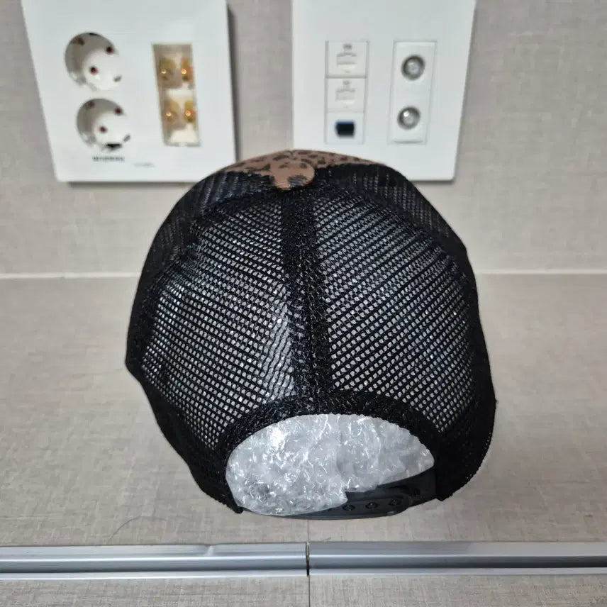 [BUNJANG] NIIER NOR Leopard Print Ball Cap for Women / NIIER NOR 니어노어  호피 볼캡 여성 프리