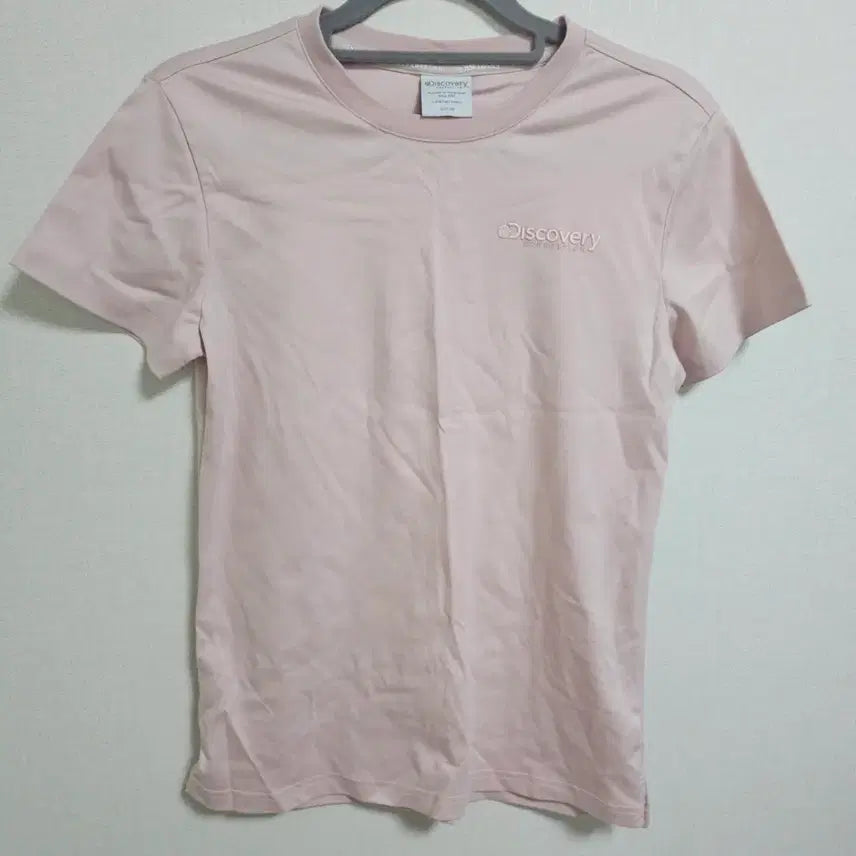 [SOLD OUT] [제목] 디스커버리 여성 로고 반팔 티셔츠 (90사이즈/연핑크)