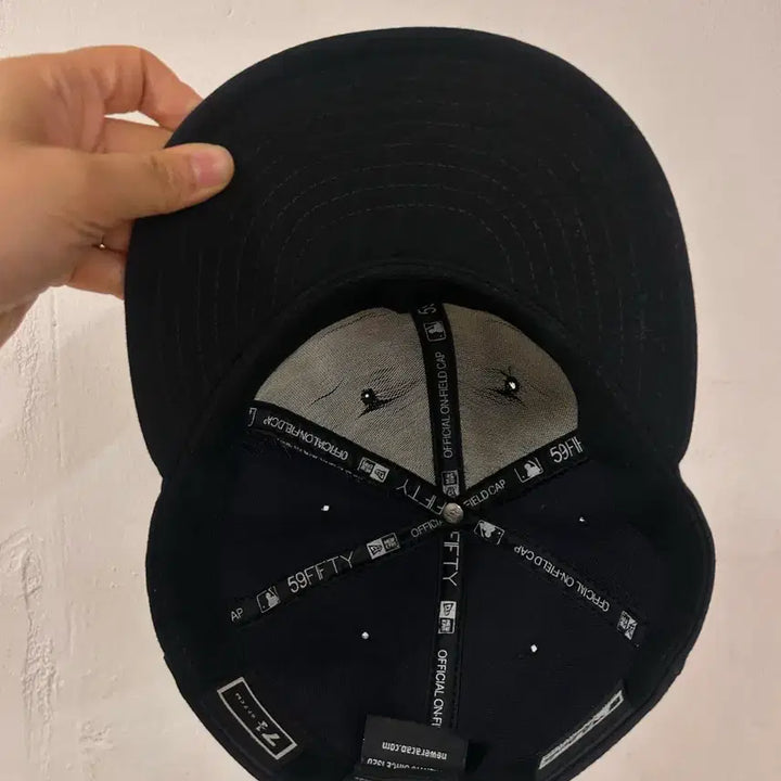 [SOLD OUT] 뉴에라 디트로이트 타이거즈 59FIFTY 네이비 (57.7cm)