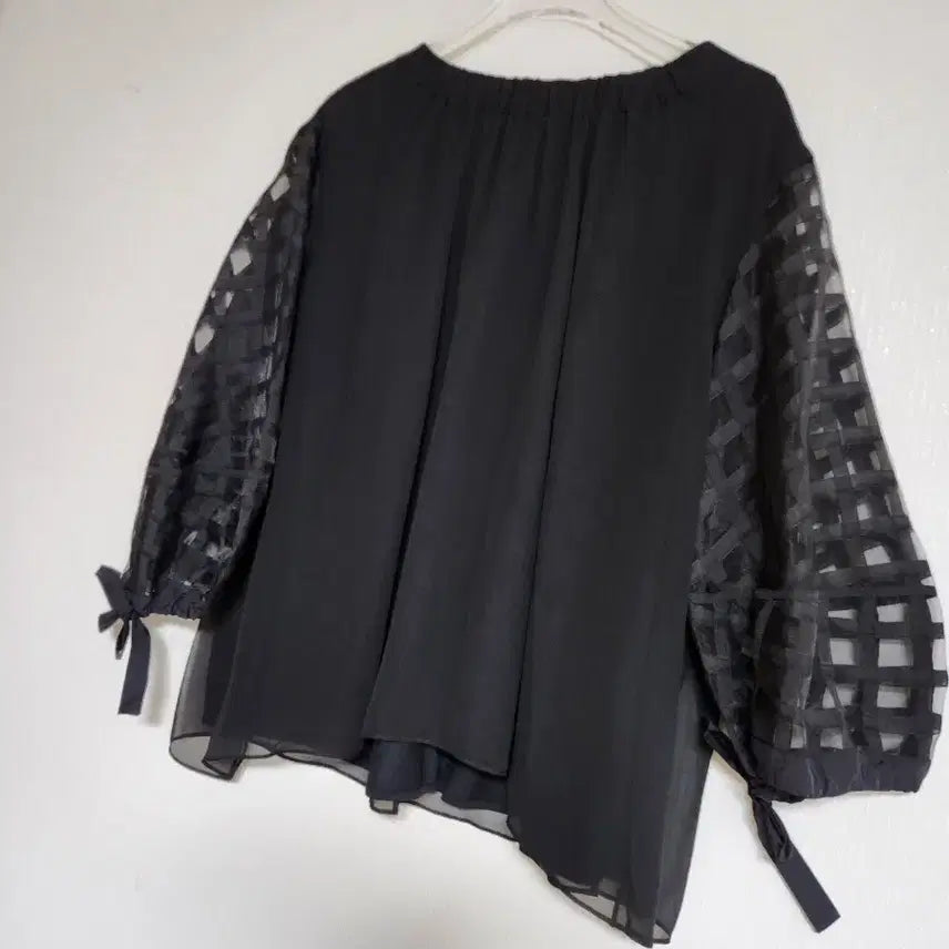 [BUNJANG] MOE 2024 Oversized Blouse / MOE모에2024 오버핏 블라우스66