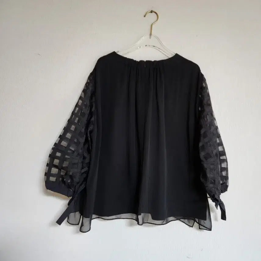 [BUNJANG] MOE 2024 Oversized Blouse / MOE모에2024 오버핏 블라우스66