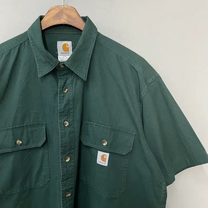 [SOLD OUT] 칼하트 다크그린 반팔 셔츠 H2452