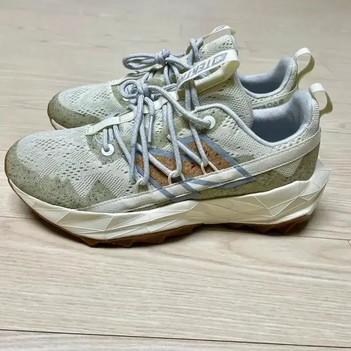 [BUNJANG] New Balance Tek Trel v1 Trainers / 뉴발란스 트레이너 tek trel v1