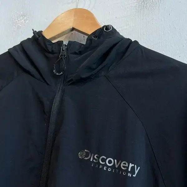 [SOLD OUT] 디스커버리 바람막이 자켓 110