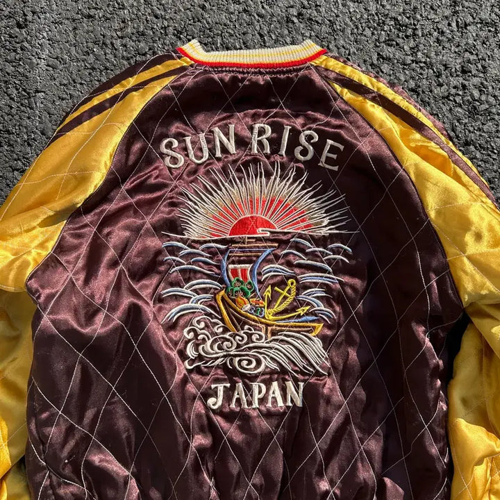 [BUNJANG] Dragonfly Reversible Souvenir Jacket / 드래곤플라이 리버시블 수베니어 자켓
