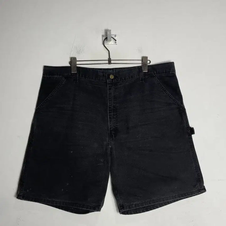 [BUNJANG] Carhartt Black Shorts / 칼하트 블랙 반바지
