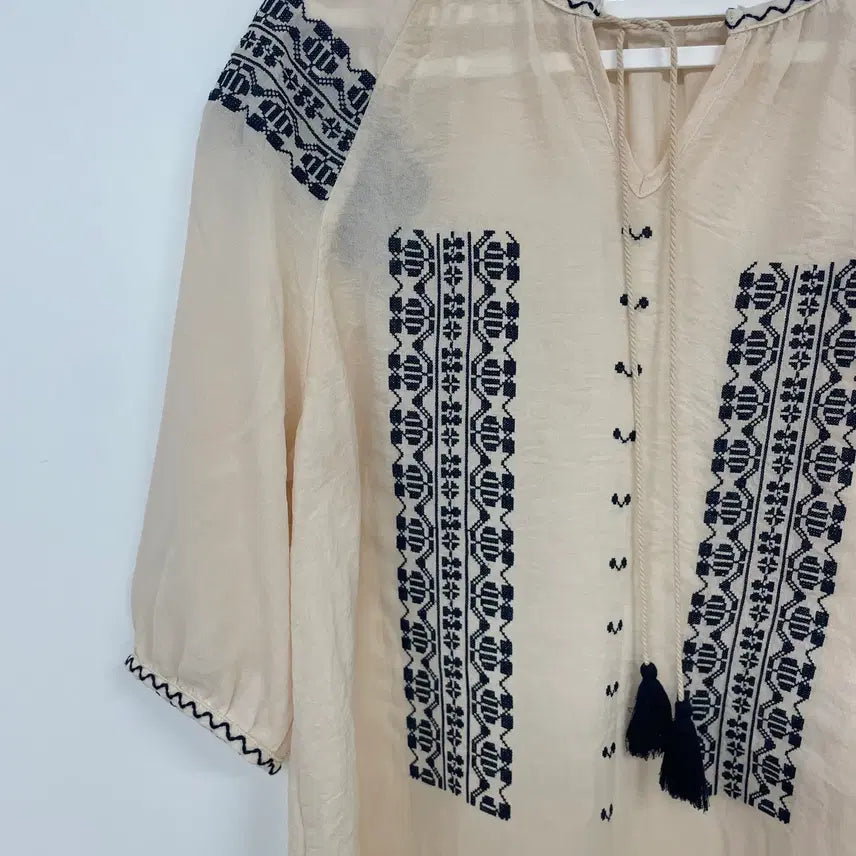 [BUNJANG] Si Ethnic Blouse / Si 씨 에스닉 블라우스 85(55)