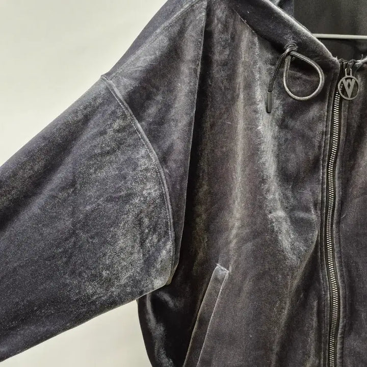 [BUNJANG] LifeWork Velvet Hoodie Zip-up Charcoal Free Size / *무료배송*라이프워크 벨벳 후드집업 차콜 프리시이즈 (상태A급)