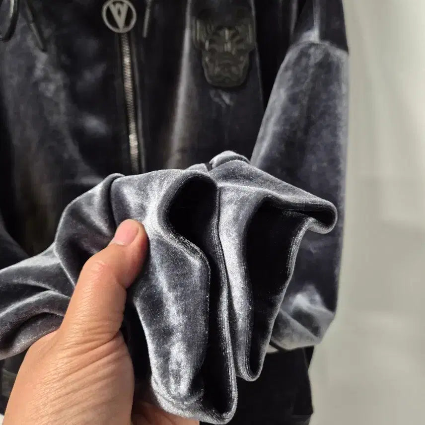 [BUNJANG] LifeWork Velvet Hoodie Zip-up Charcoal Free Size / *무료배송*라이프워크 벨벳 후드집업 차콜 프리시이즈 (상태A급)