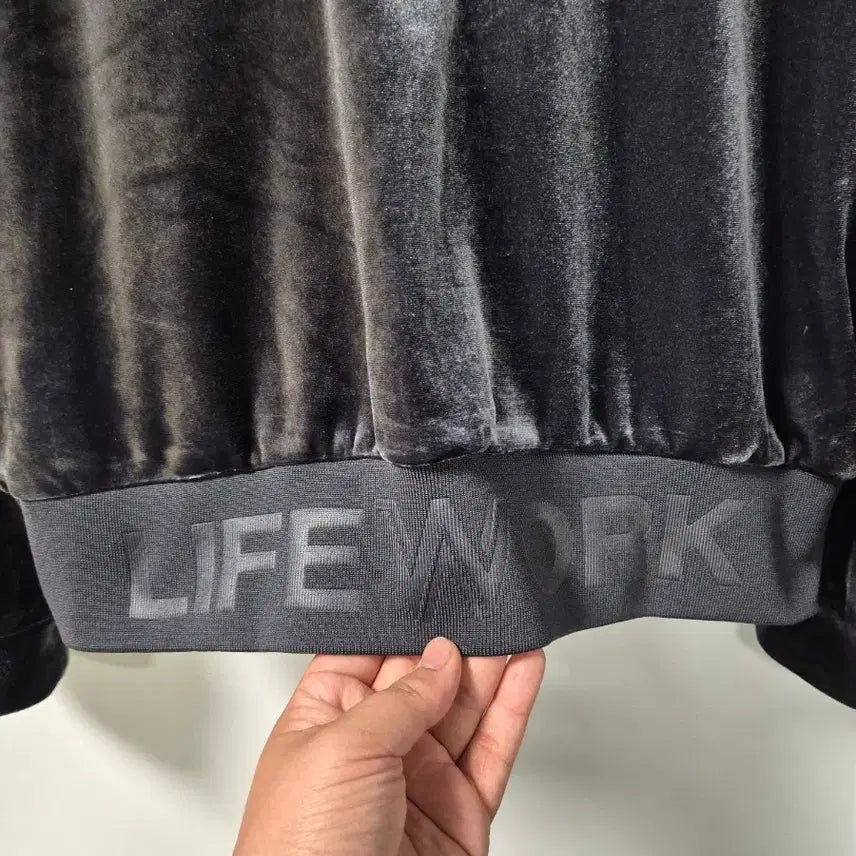 [BUNJANG] LifeWork Velvet Hoodie Zip-up Charcoal Free Size / *무료배송*라이프워크 벨벳 후드집업 차콜 프리시이즈 (상태A급)