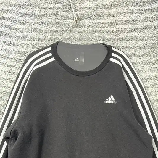 [BUNJANG] Adidas Gray Logo Tri-Stripe Oversized Sweatshirt XL / 아디다스 그레이 로고 삼선 오버핏 맨투맨 XL