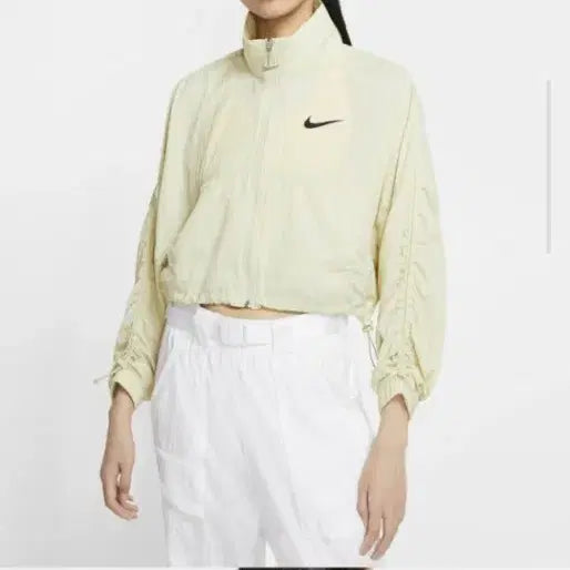 [SOLD OUT] 나이키 크롭 바람막이 자켓 아이보리