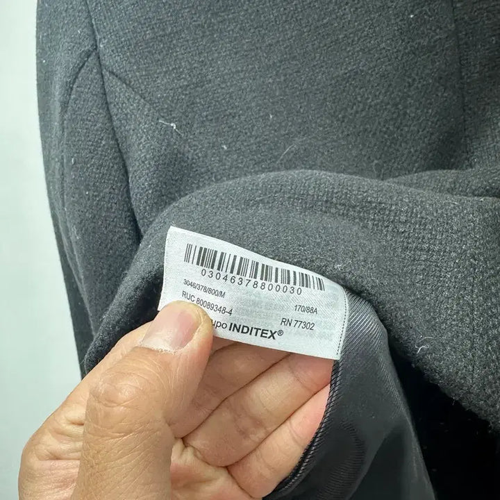 [BUNJANG] Zara Black Tweed Jacket / [만원 아라비아빈티지]자라 블랙 금장 버튼 트위드 자켓 95
