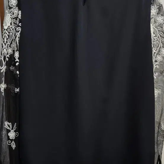 [BUNJANG] SOCIE Black Blouse / SOCIE 블라우스