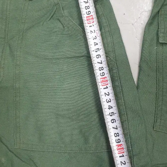 [BUNJANG] GUNHO Fatigue Shorts (Khaki) / GUNHO 퍼티그 반바지 (카키, 28/32)