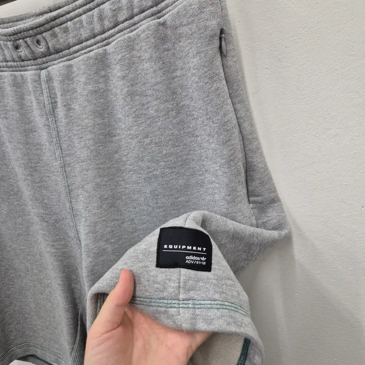 [BUNJANG] Adidas Equipment Shorts L / 아디다스 에키입먼트 반바지 L