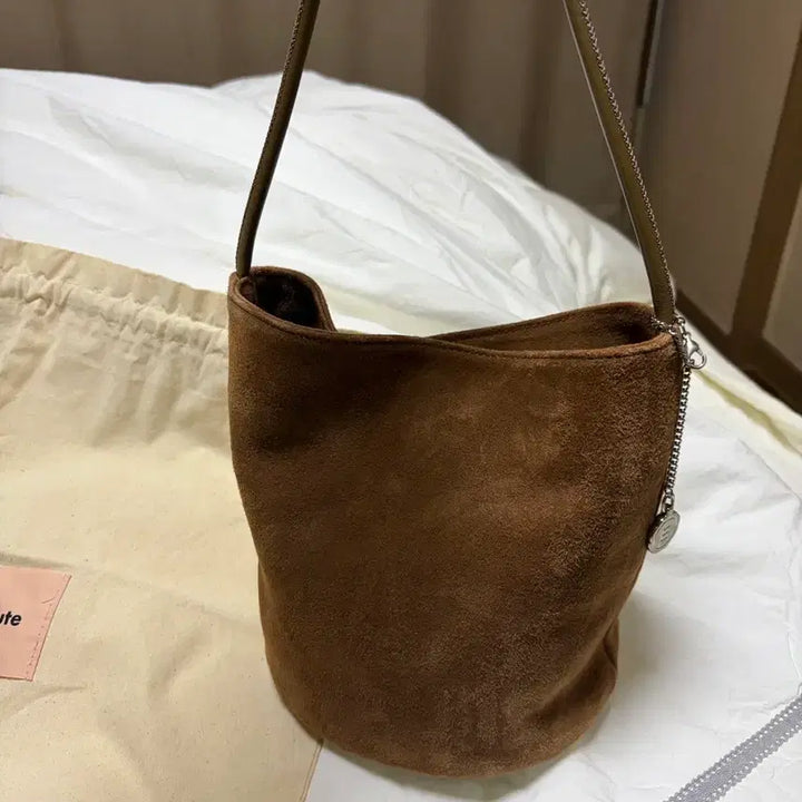 [SOLD OUT] 미닛뮤트 토보백 우디