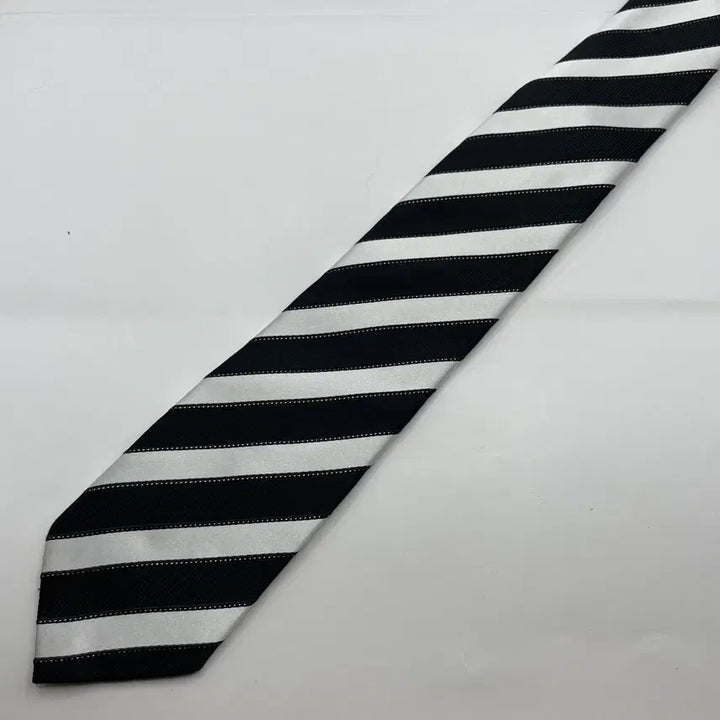 [BUNJANG] Intermezzo Patterned Necktie / 인터메조 패턴 넥타이