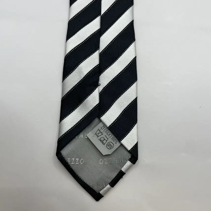 [BUNJANG] Intermezzo Patterned Necktie / 인터메조 패턴 넥타이