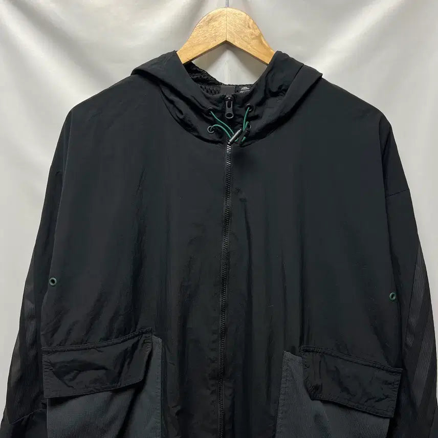 [SOLD OUT] [정품/2XL] 아디다스 윈드브레이커 삼선 블랙 우븐 바람막이