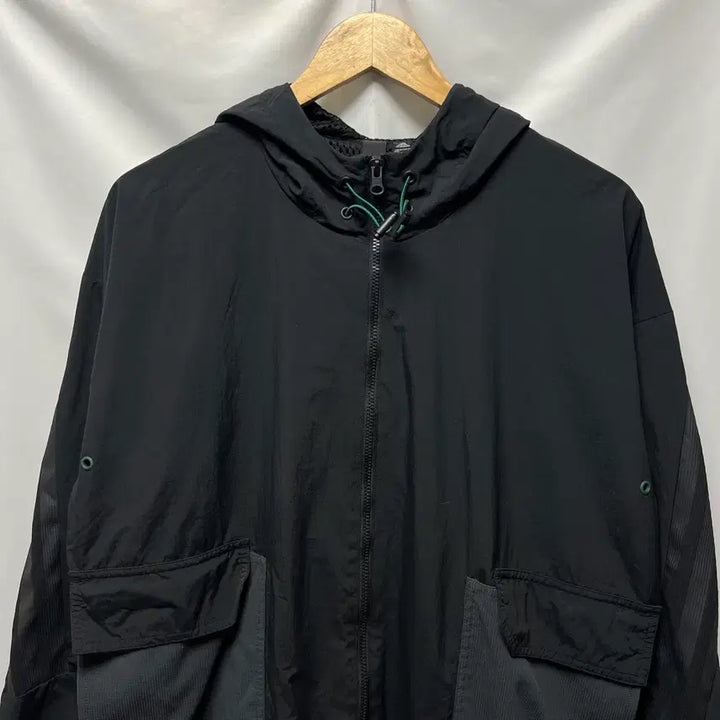 [SOLD OUT] [정품/2XL] 아디다스 윈드브레이커 삼선 블랙 우븐 바람막이