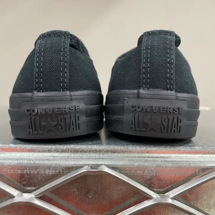 [BUNJANG] Converse All Star Black Monochrome Sneakers / 컨버스 올스타 블랙 모노크롬 240 (gr-4485)