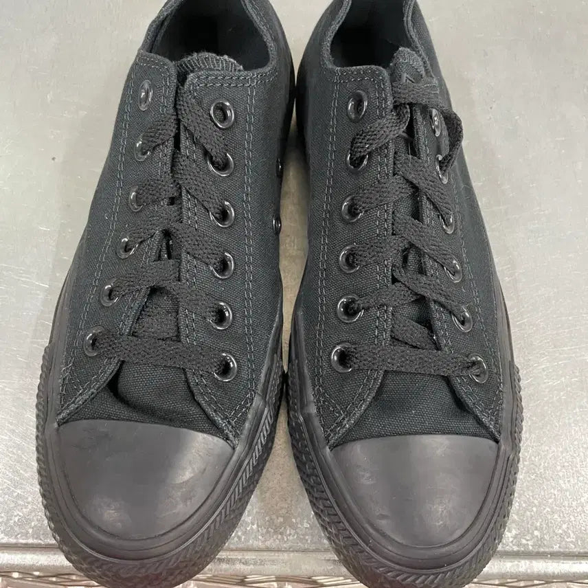 [BUNJANG] Converse All Star Black Monochrome Sneakers / 컨버스 올스타 블랙 모노크롬 240 (gr-4485)